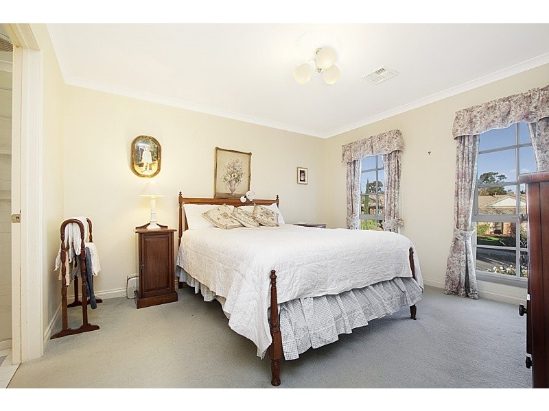 3 Keogh Drive, Spring Gully VIC 3550