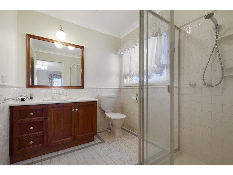 3 Keogh Drive, Spring Gully VIC 3550