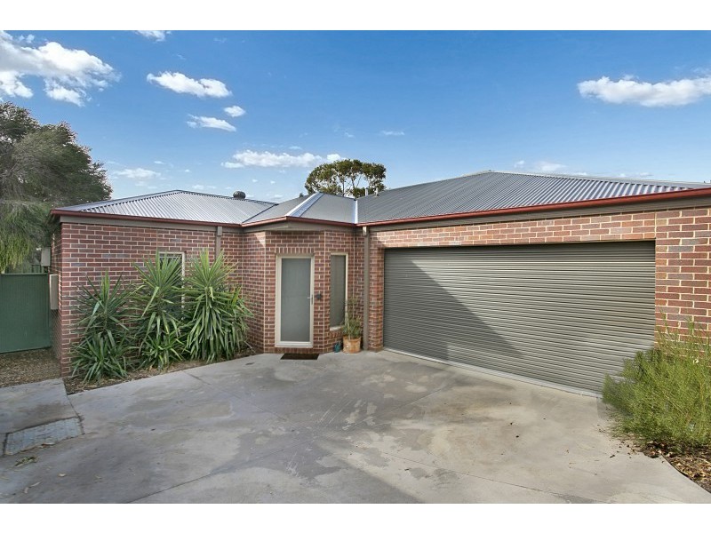 26a Wade Street, Golden Square VIC 3555