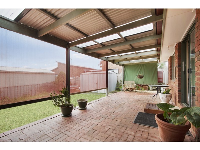 4 Liepoldt Rise, Golden Square VIC 3555