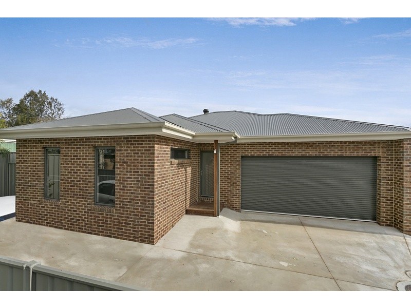 1/20a MacDougall Road, Golden Square VIC 3555