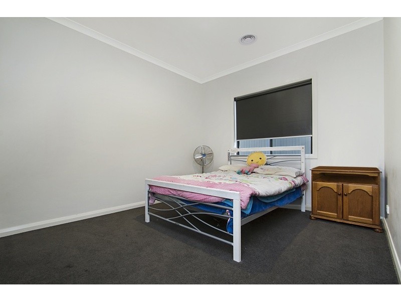 1/20a MacDougall Road, Golden Square VIC 3555