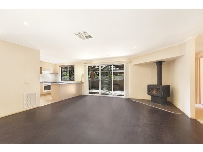 1 Tomkinson Street, Golden Square VIC 3555