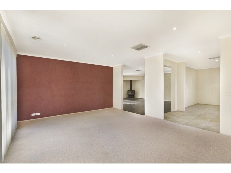 1 Tomkinson Street, Golden Square VIC 3555