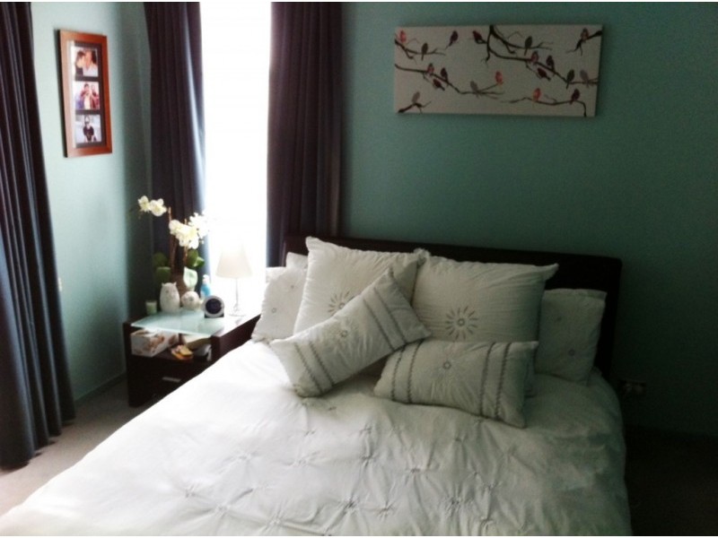 15 Proud Terrace, Flora Hill VIC 3550