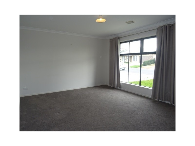 6 Sussex Street, Strathfieldsaye VIC 3551