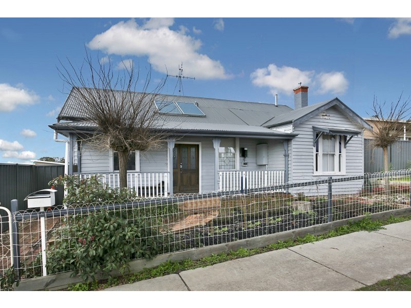 360 Eaglehawk Road, California Gully VIC 3556