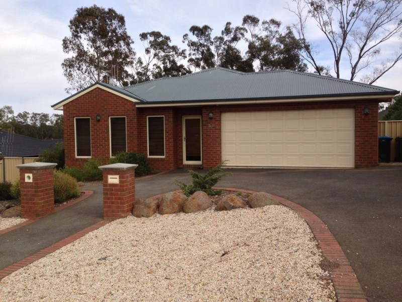 59 Pioneer, Maiden Gully VIC 3551