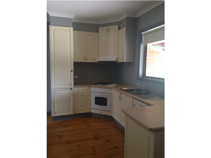 26 Carpenter, Kangaroo Flat VIC 3555