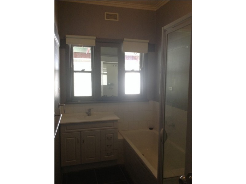 26 Carpenter, Kangaroo Flat VIC 3555