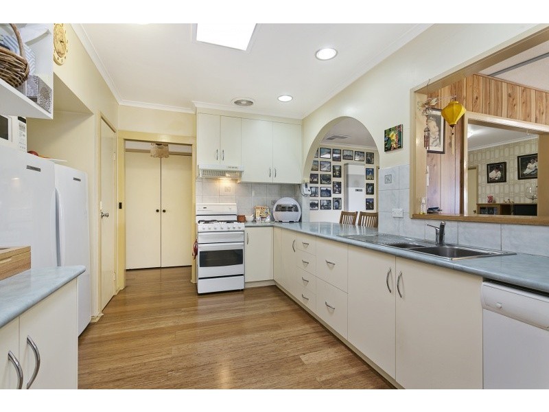 7 Thompson Street, Long Gully VIC 3550