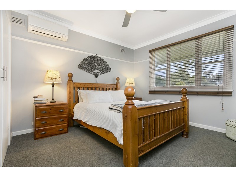 57 Belle Vue Road, Golden Square VIC 3555
