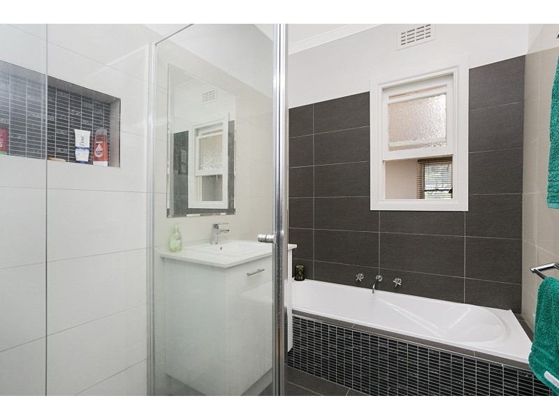 57 Belle Vue Road, Golden Square VIC 3555