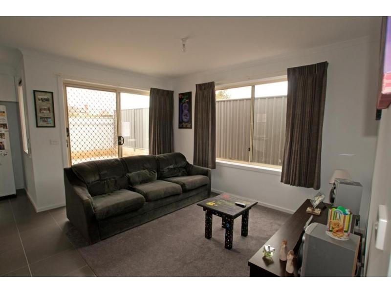 2/10A Haggar Street, Eaglehawk VIC 3556
