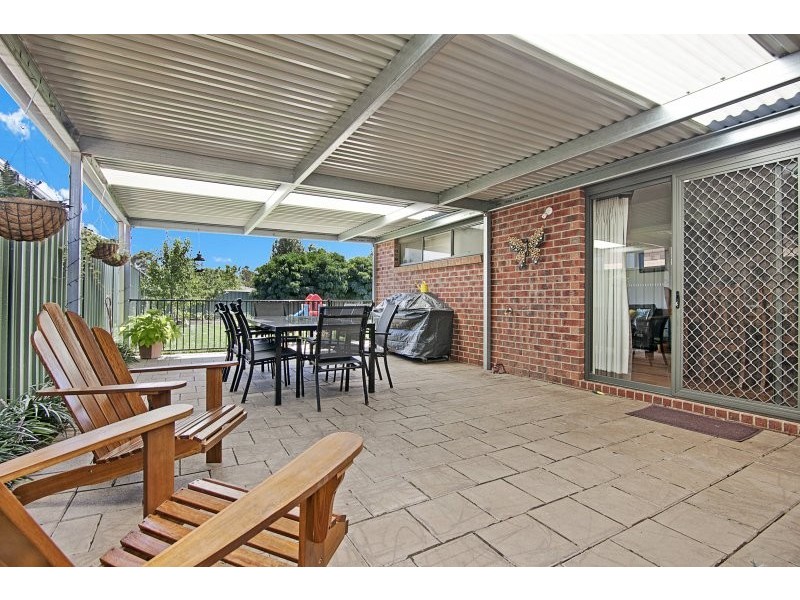 8 Arrawalli Avenue, Ascot VIC 3551