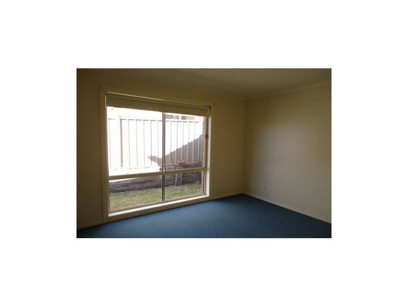 2/11 Susan Street, Bendigo VIC 3550