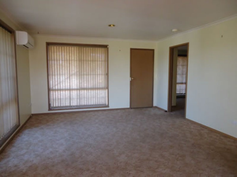 1/46 Mackenzie Street West, Golden Square VIC 3555