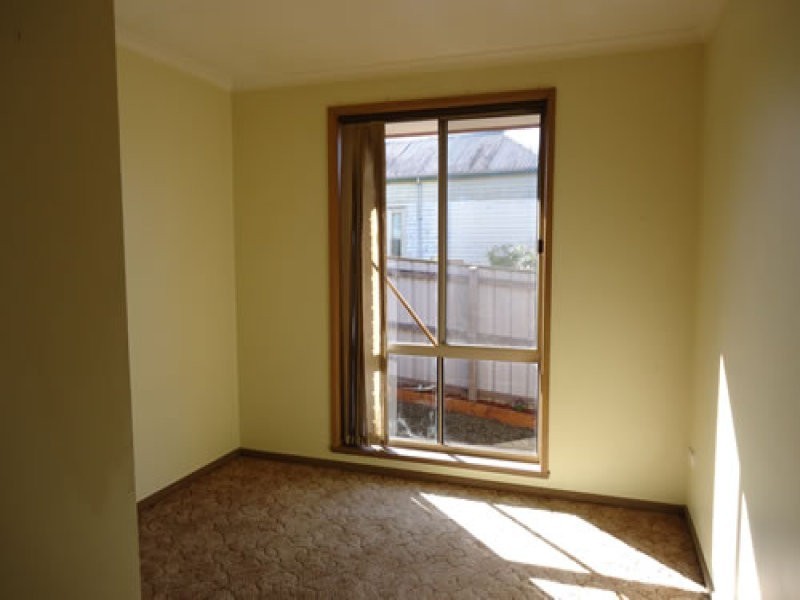 1/46 Mackenzie Street West, Golden Square VIC 3555