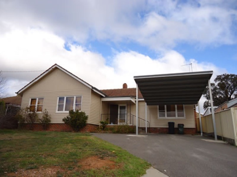 17 Marshall Crescent, Kennington VIC 3550