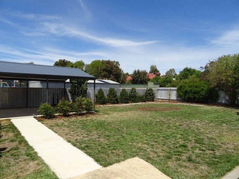 5 Hamelin Street, White Hills VIC 3550
