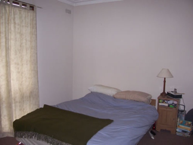 2/112 Condon Street, Kennington VIC 3550