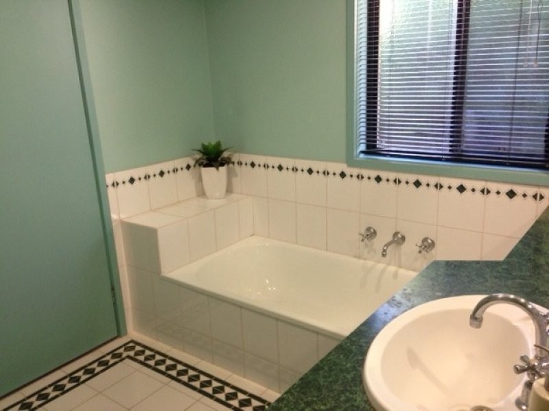 15 Proud Terrace, Flora Hill VIC 3550