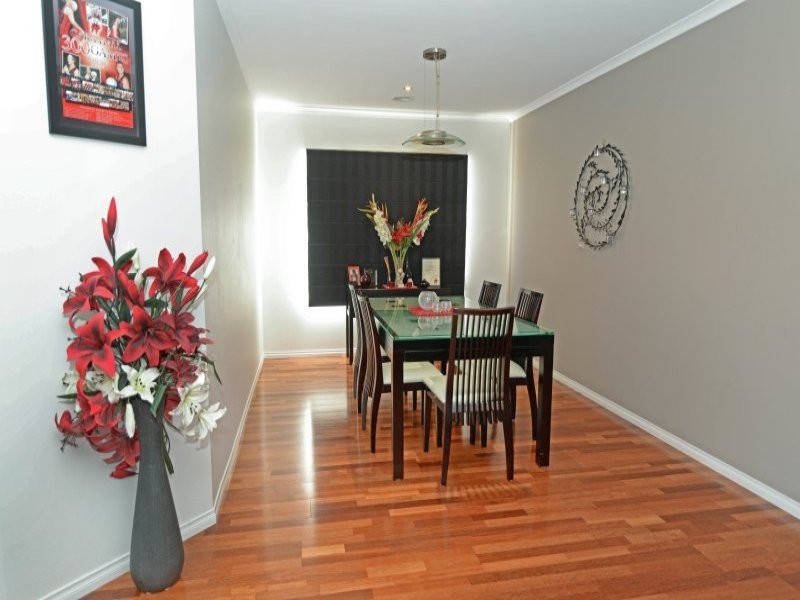 24 Verbeena Terrace, Epsom VIC 3551