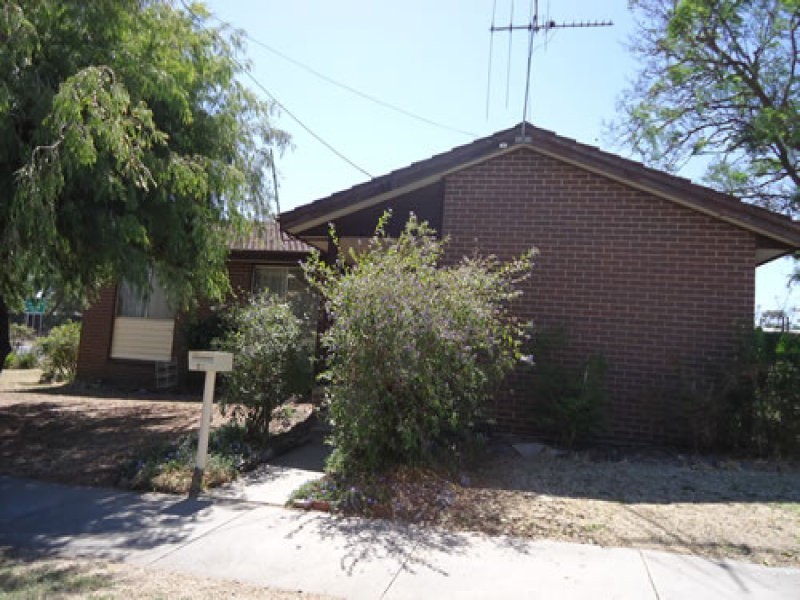 28 Hercules Street, Long Gully VIC 3550