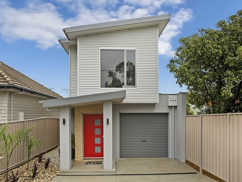 12A Stanley Street, Quarry Hill VIC 3550