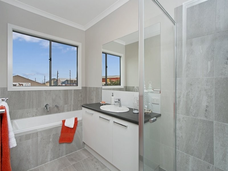 12A Stanley Street, Quarry Hill VIC 3550