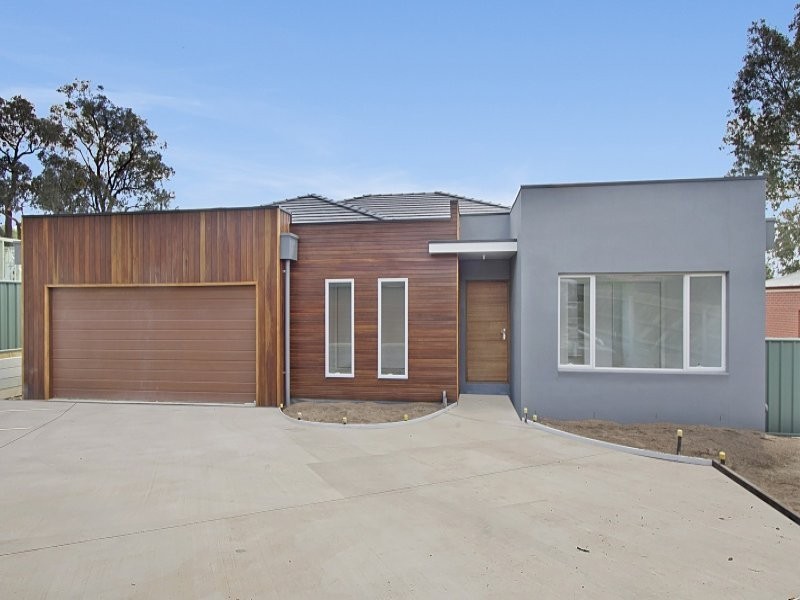 47 Race Street, Flora Hill VIC 3550