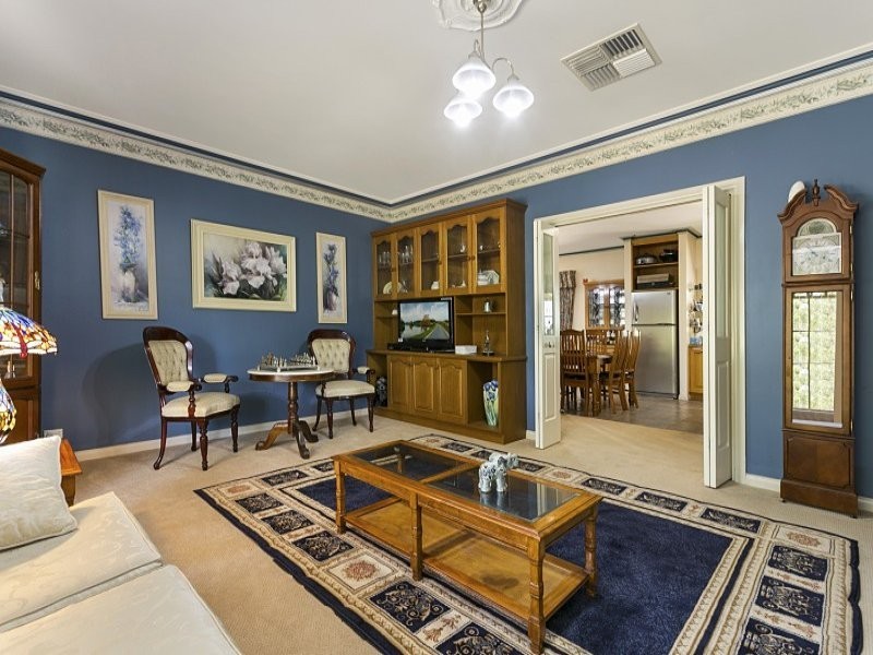 49 Edwards Road, Eaglehawk VIC 3556