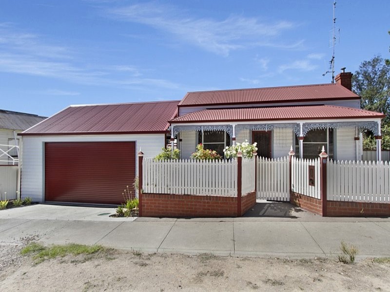 2 Victoria Street, Ironbark VIC 3550