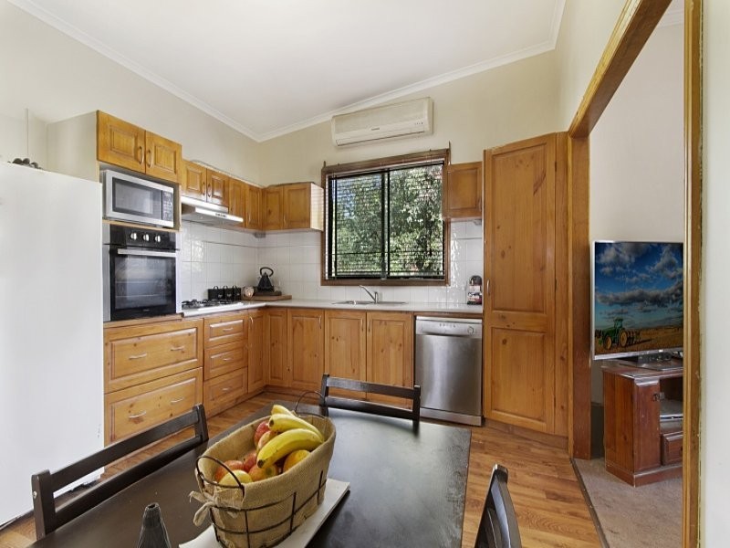 2 Victoria Street, Ironbark VIC 3550