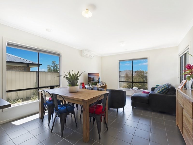 19 Imperial Court, California Gully VIC 3556