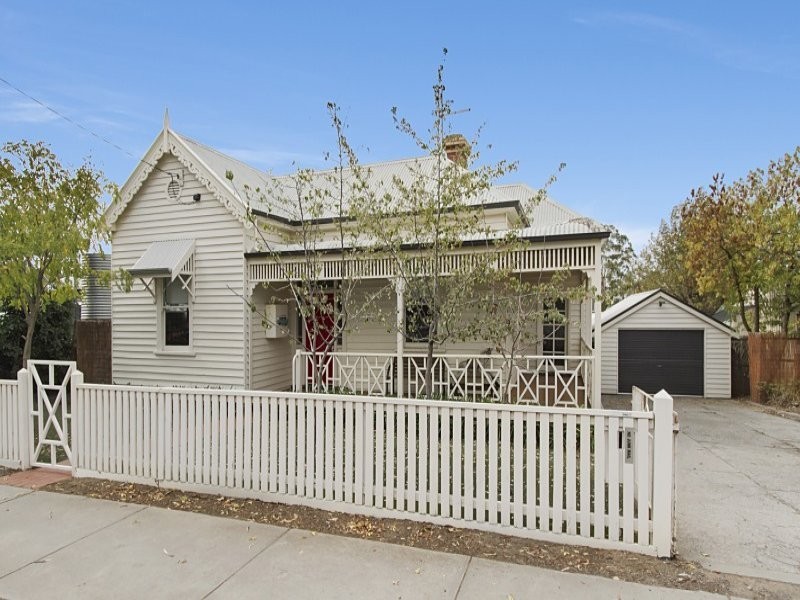 48 Booth Street, Golden Square VIC 3555