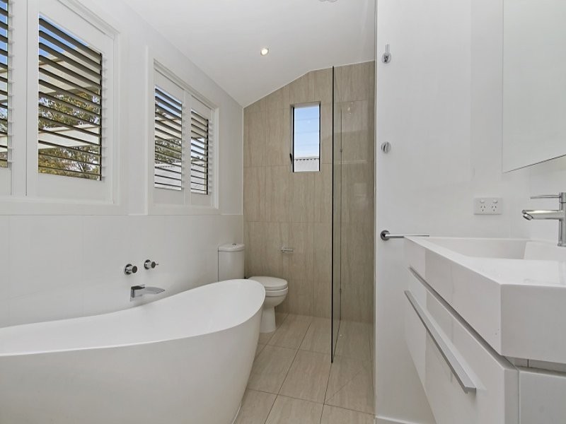 48 Booth Street, Golden Square VIC 3555