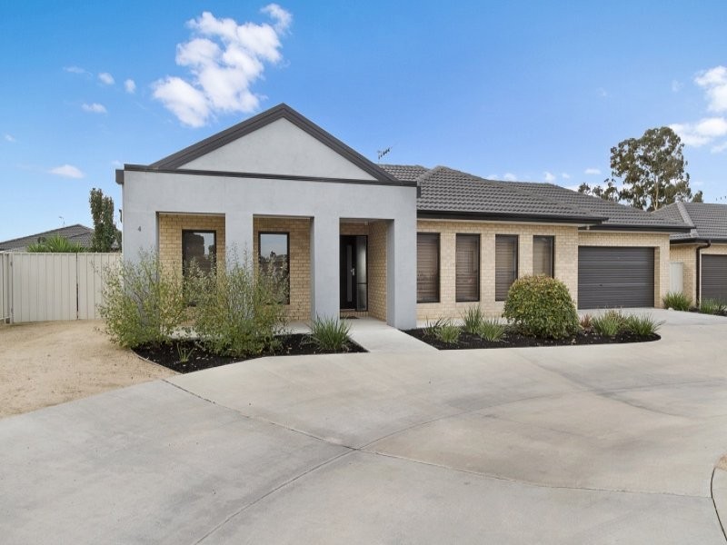4/20 Verbena Terrace, Epsom VIC 3551