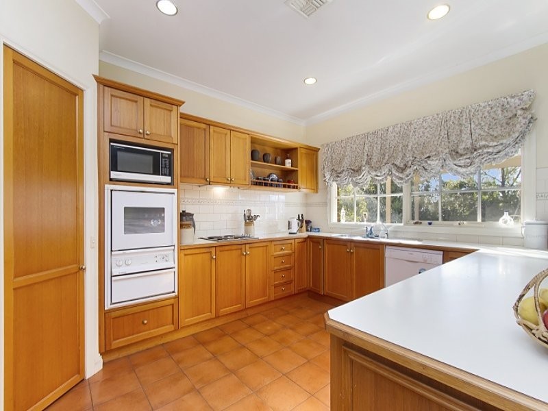 3 Keogh Drive, Spring Gully VIC 3550