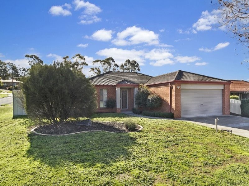 1 Tomkinson Street, Golden Square VIC 3555