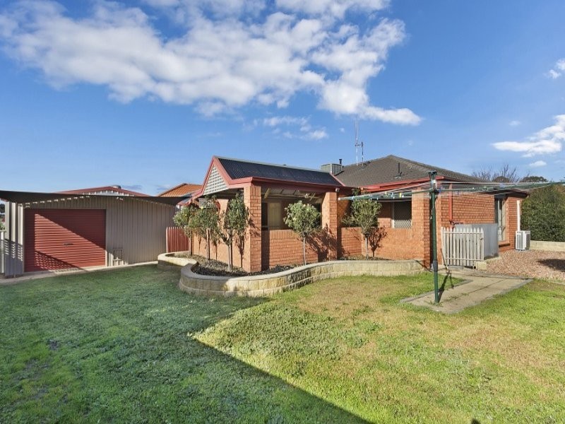 1 Tomkinson Street, Golden Square VIC 3555