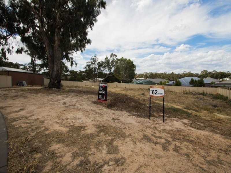 Charlbert Place, Strathfieldsaye VIC 3551