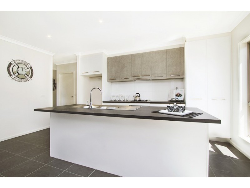 8/35 Pallett Street, Golden Square VIC 3555