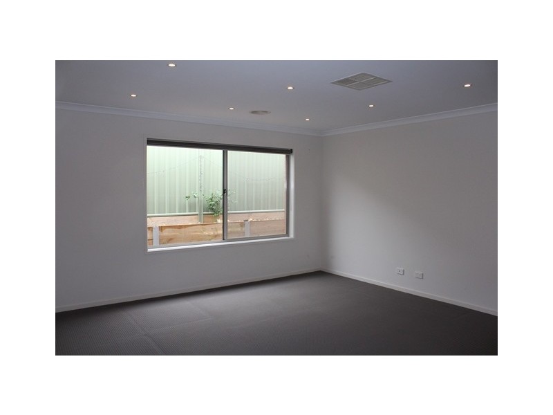 7/33 Stickland Road, East Bendigo VIC 3550