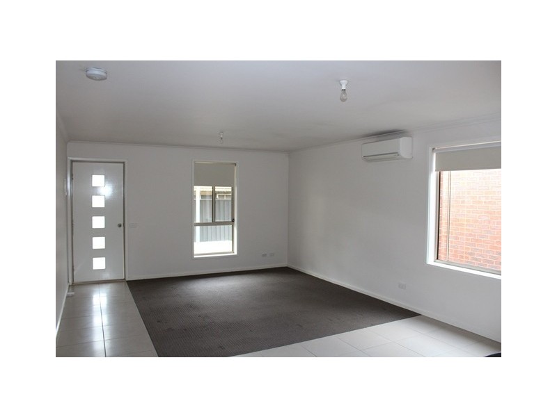 2/21 Church Street, Eaglehawk VIC 3556