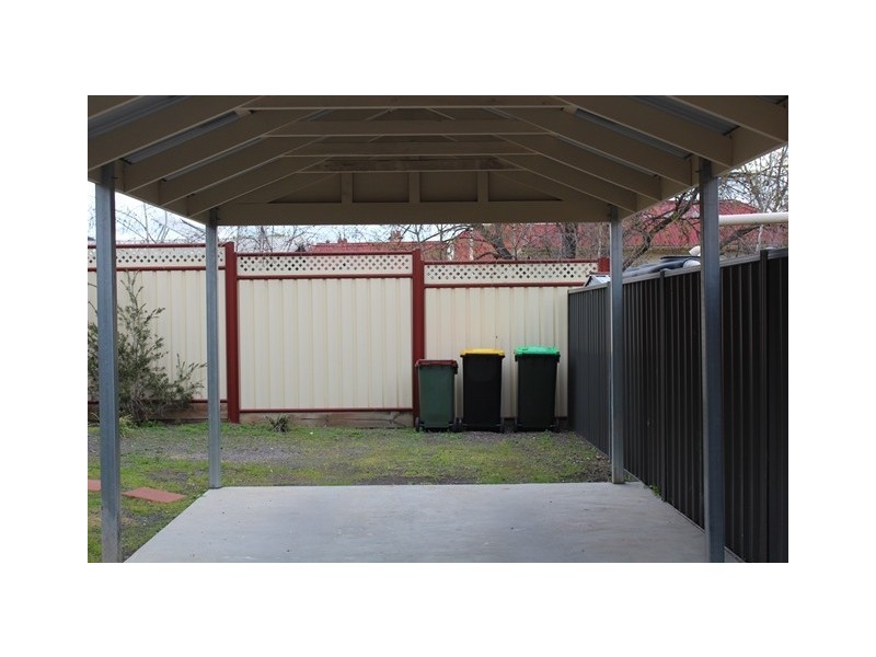 2/21 Church Street, Eaglehawk VIC 3556
