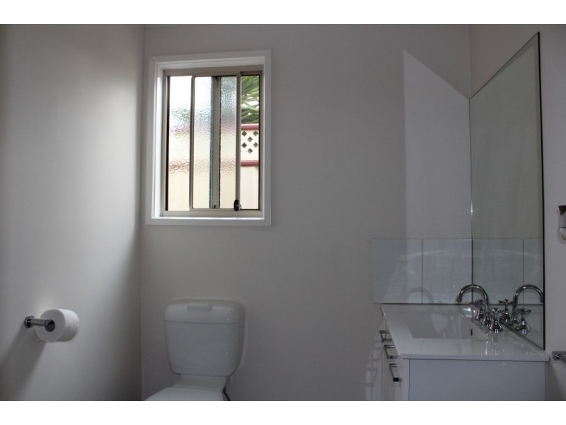 2/21 Church Street, Eaglehawk VIC 3556