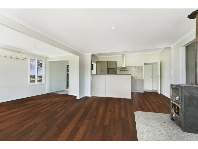 69 Knotts Ln, Junortoun VIC 3551