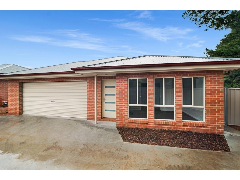 4/14 Nelson Street, California Gully VIC 3556