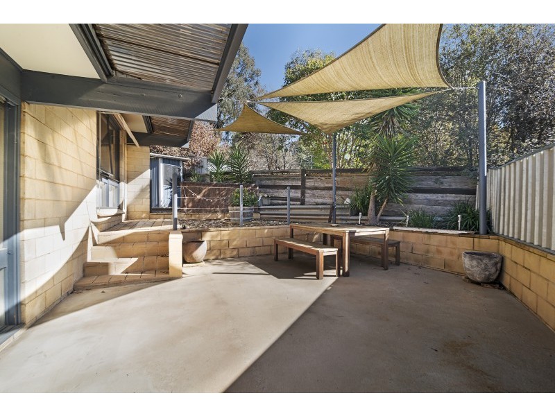1/10 Richard Drive, Kangaroo Flat VIC 3555